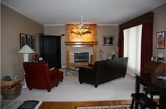 4th image of 22913 W 50th St
