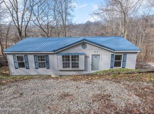 672 Fentress Hideout Ln, Westview, KY 40178