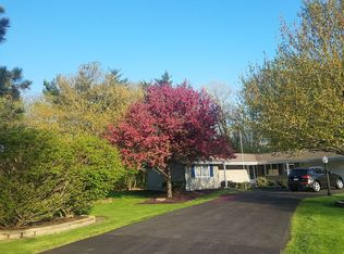 503 Stephen Dr S, Schererville, IN 46375