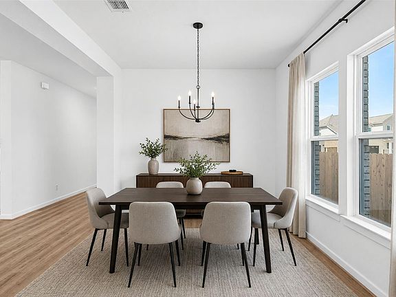 5th image of 4740 Pleasant Pl