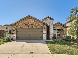 1904 Cinnamon Trl, Aubrey, TX 76227