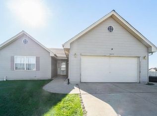 8625 Camelot Trce, Sturtevant, WI 53177