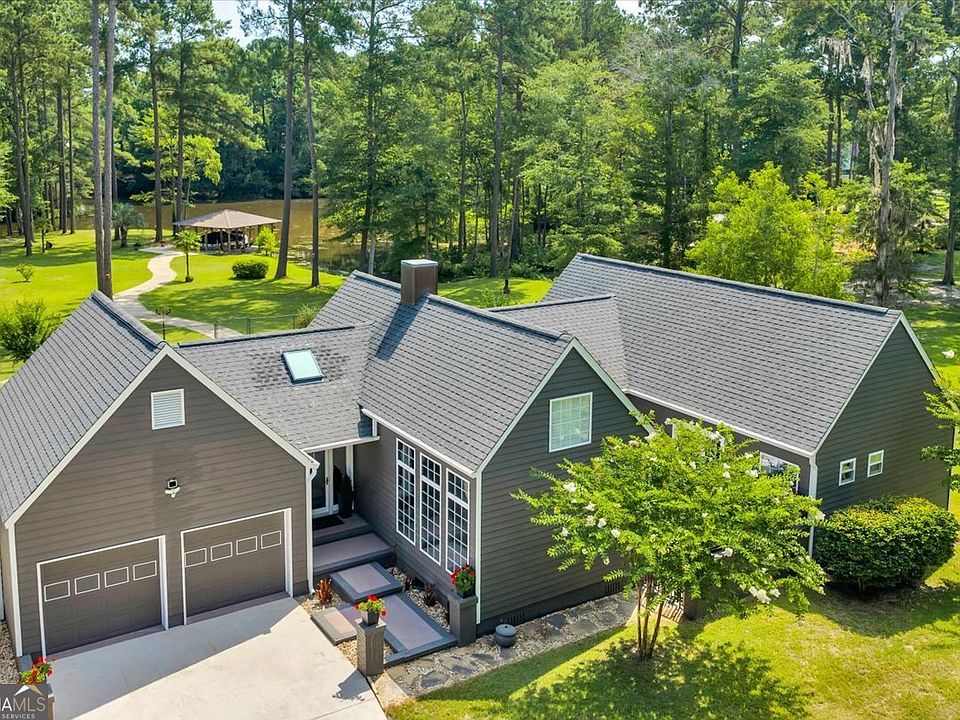 1st image of 105 N Valhalla Way