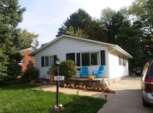 1221 Bel Air Dr NW, North Canton, OH 44720