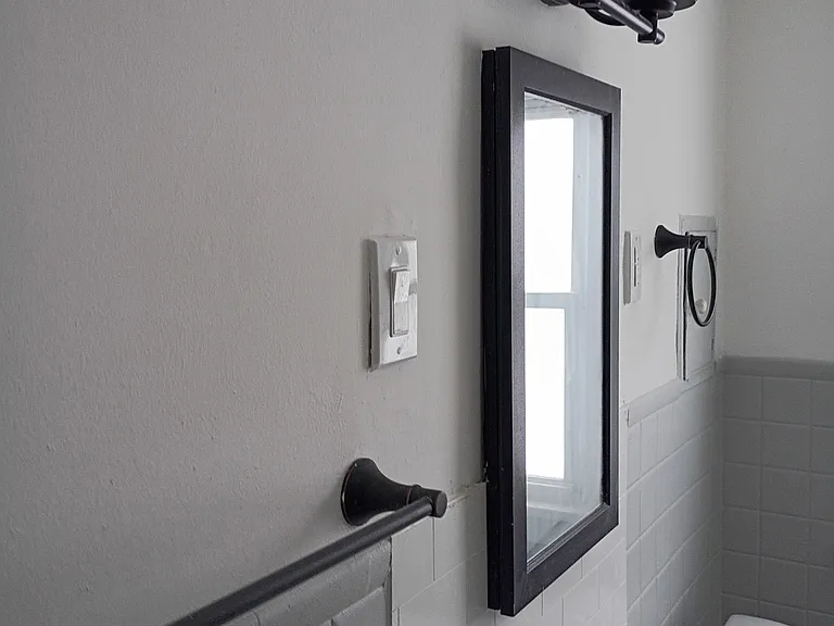 1363 Kensington Ave #1 — Photo 5