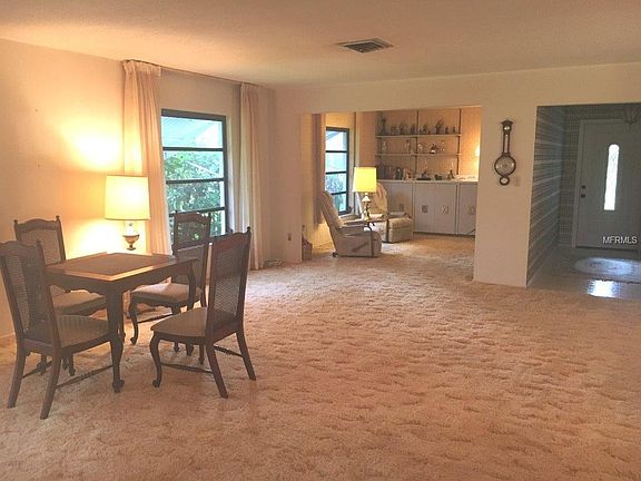 4th image of 7221 Las Casas Dr #16