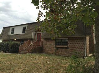 423 Hickory Cir, Ringgold, GA 30736