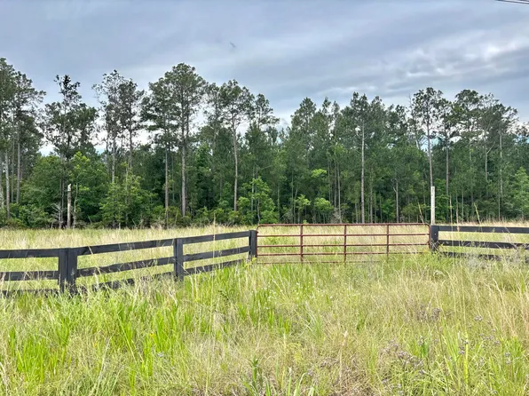 Navajo Trl, Vinton, LA 70668