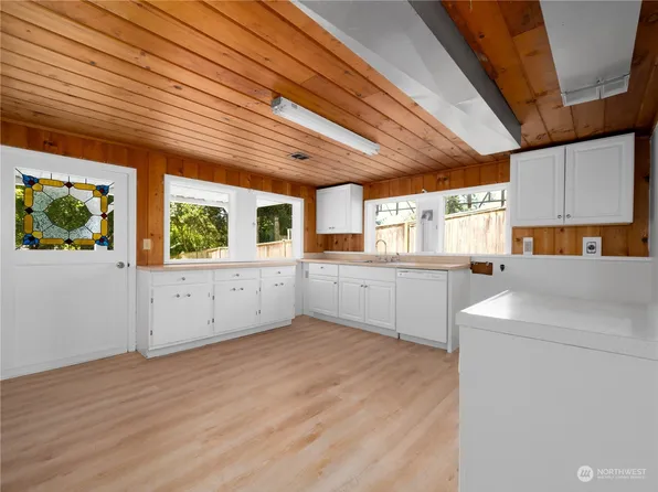 (undisclosed Address), Oak Harbor, WA 98277