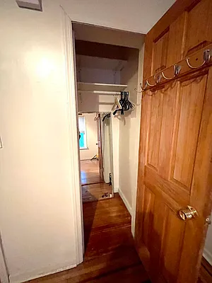 Rented by Evergreen Realty & Investments | media 11