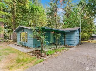 18629 SE 215th St, Renton, WA 98058