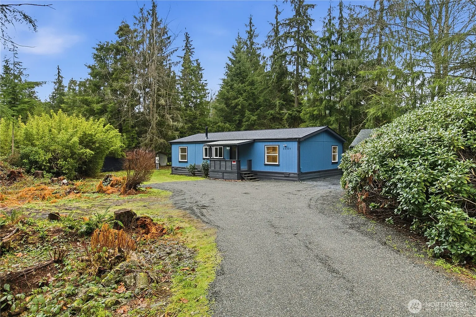 22225 Mountain Loop Highway photo 1