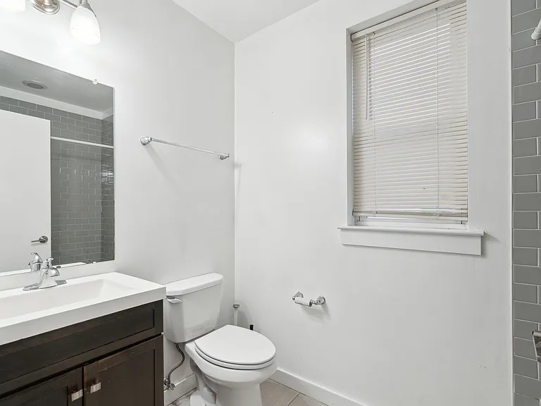 3044 Richmond St #4 — Photo 14