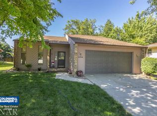 3016 Ann Dr, Bloomington, IL