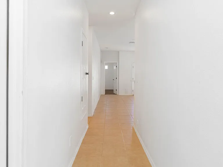 14749 Sand Gate Dr — Photo 18