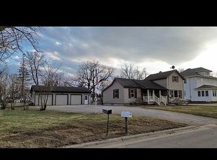 129 1st Ave, Alden, MN 56009