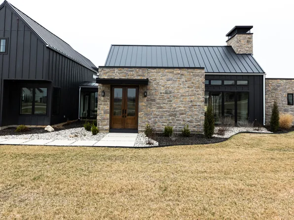 178 E Wisteria Lane, Ozark, MO 65721