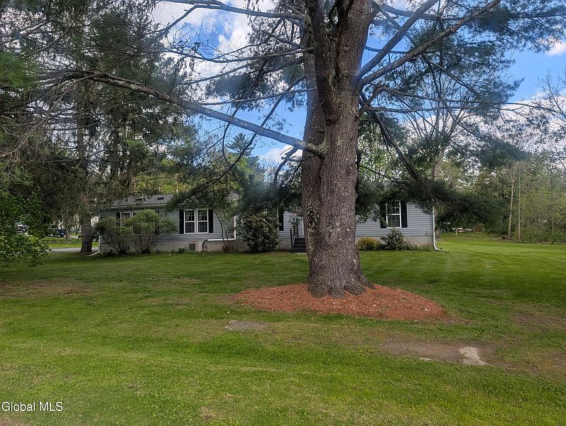 4th image of 84 Rogers Avenue