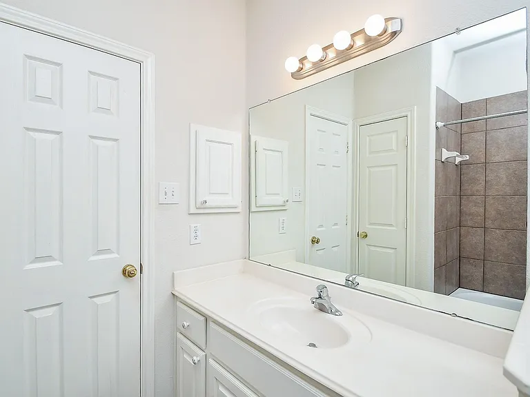 4703 Camden Brook Ln — Photo 30
