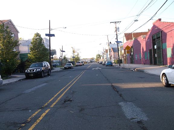 5th image of 163-165 Badger Ave