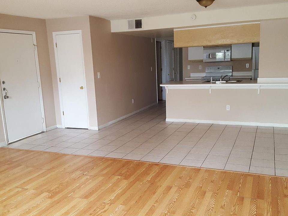 3BR 2BA Condo with open floor plan