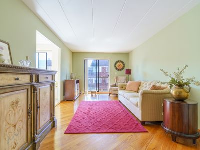 66-15 69th St #2E, Middle Village, NY, 11379