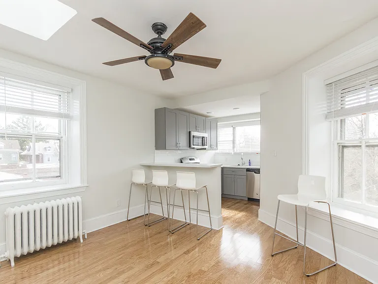 8017-21 Winston Rd #4R — Photo 18