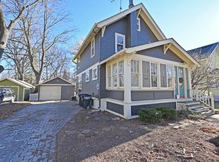 403 State St, Oconomowoc, WI 53066