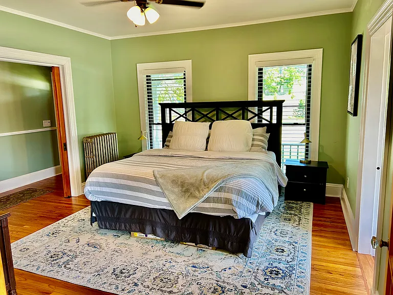 933 Main St #1 — Photo 34