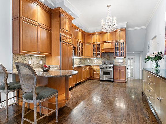 4th image of 30 W 86th St APT 3A