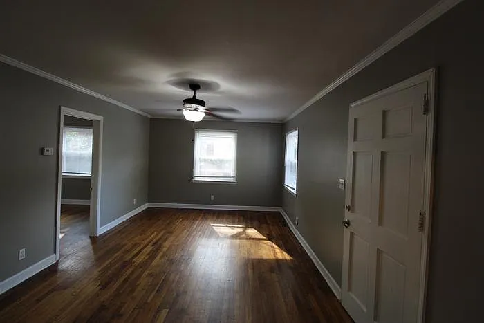 2850 Ashton St — Photo 7
