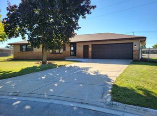 663 Calvin Ct, Green Bay, WI 54302