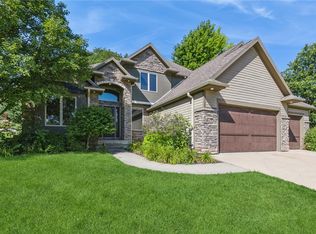 1500 NW 120th St, Clive, IA 50325