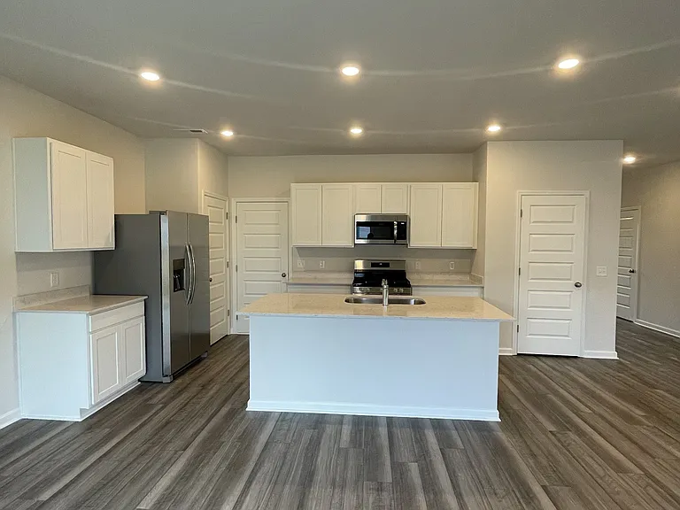 3117 Lyman Ridge Rd — Photo 9