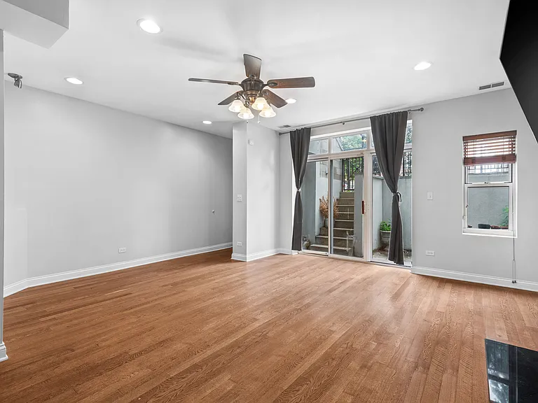 2728 W Cortez St #1 — Photo 11