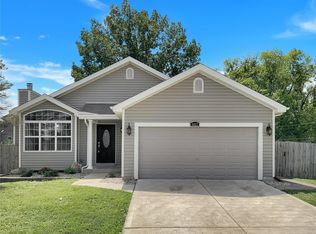 5027 Brittany Downs Dr, Saint Charles, MO