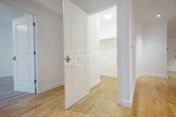 Rented by Brick&Mortar | media 26