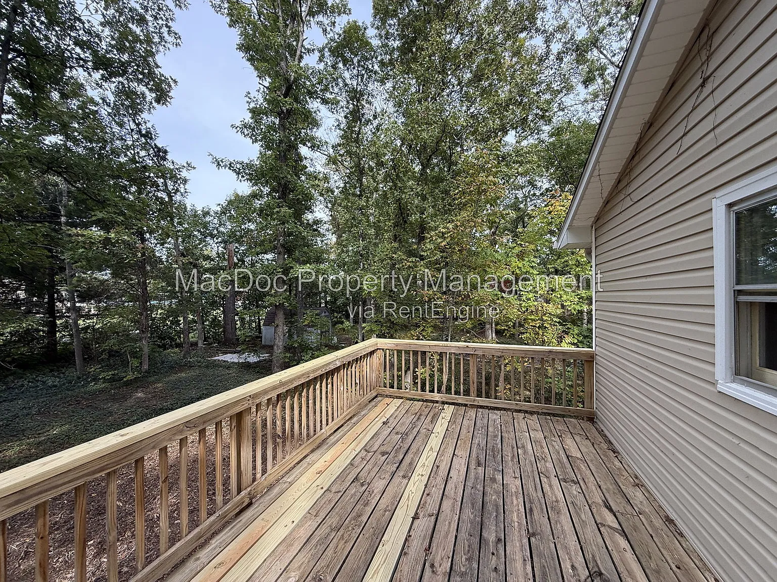 4 bed, 3.0 bath, 2200 sqft, $2,495 — Photo 4