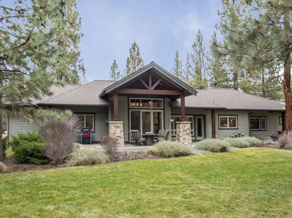 16933 Royal Coachman Dr, Sisters, OR 97759