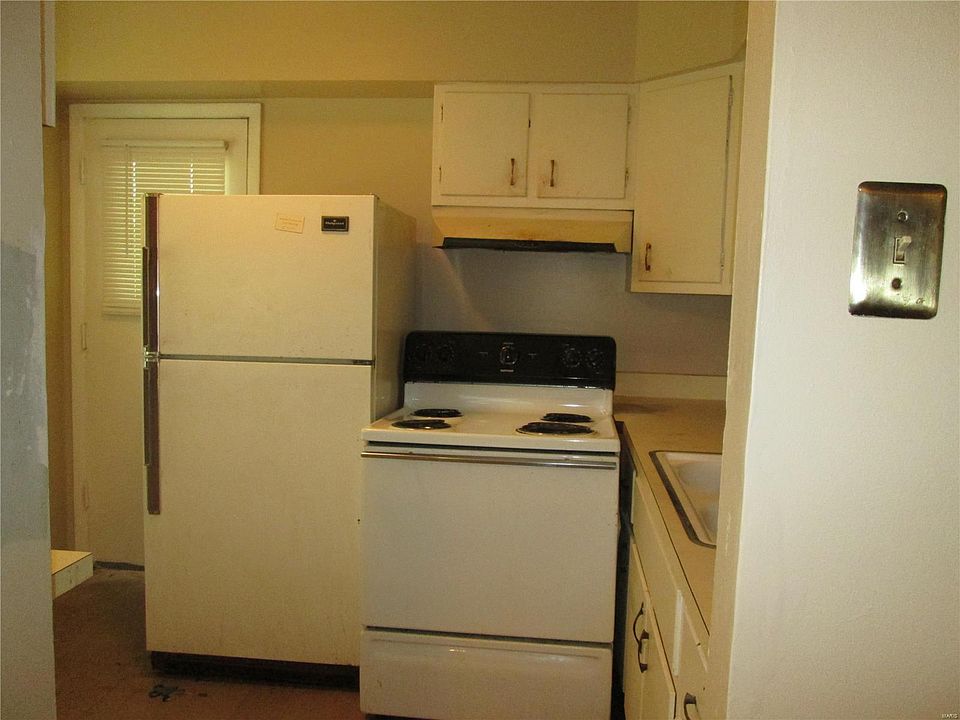 Hazelcrest Condominiums 7596 Hazelcrest Dr Hazelwood, MO Zillow