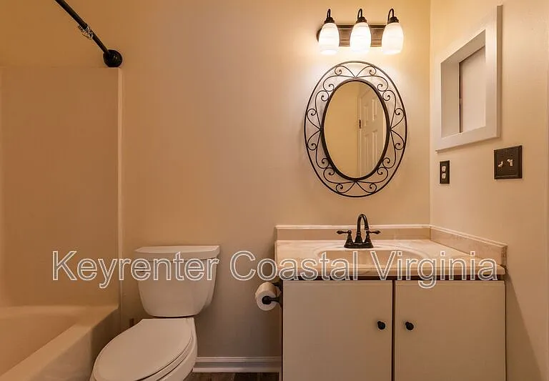 922 Pocahontas Ct — Photo 9