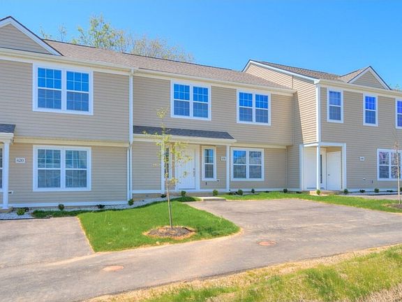2nd image of 315 Twisted Oak Dr NW #315