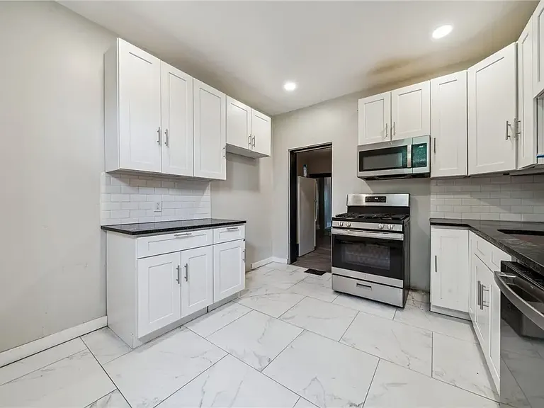 620 Chautauqua St — Photo 4