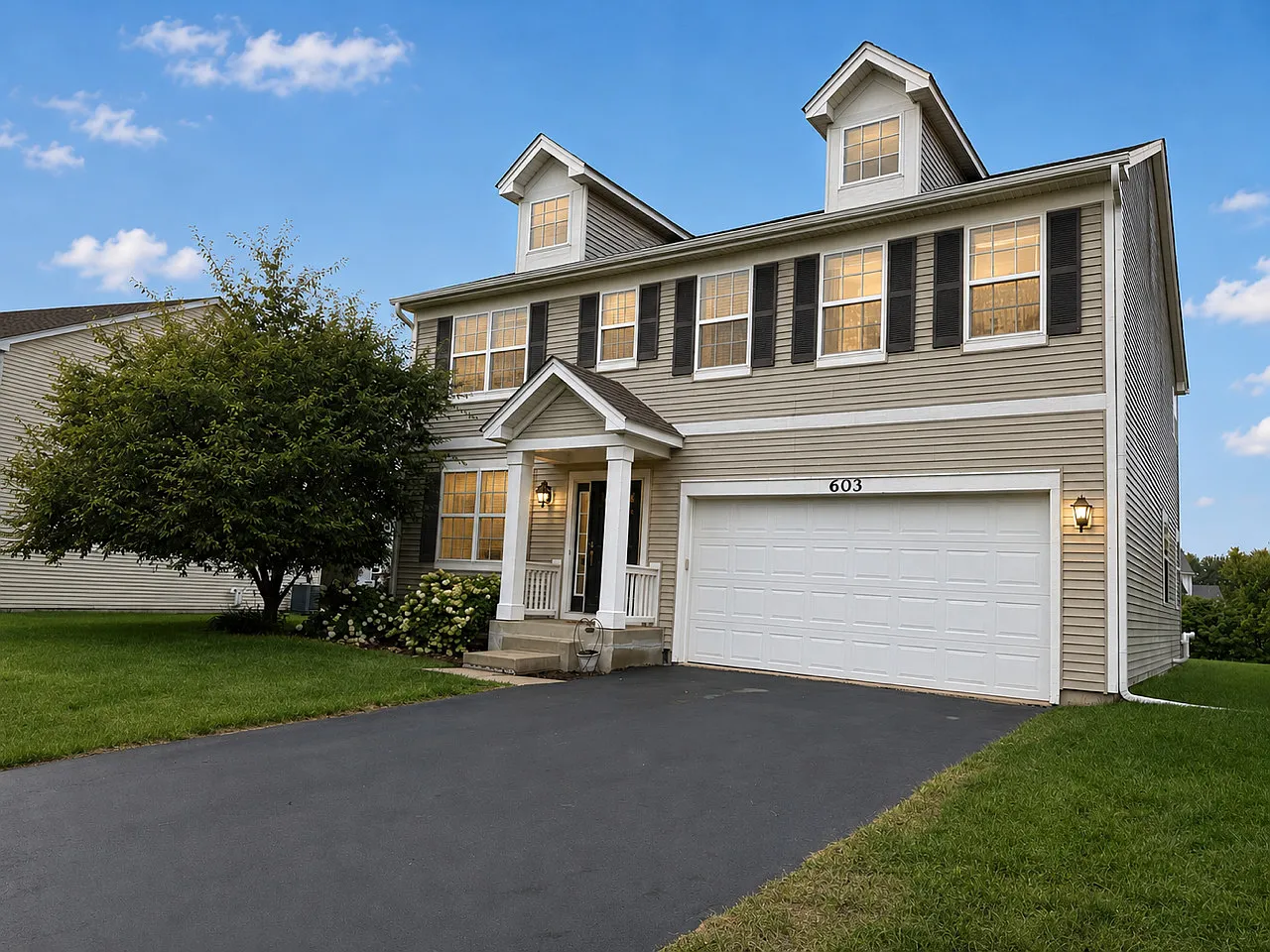 4 bed, 2.5 bath, 2391 sqft, $3,325 — Photo 1