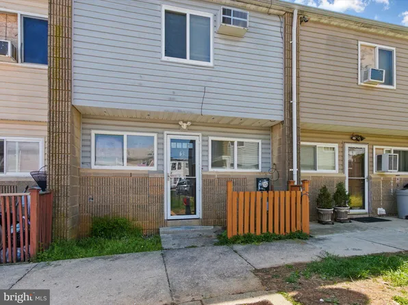 63 Town Pines Ct, Annapolis, MD 21401