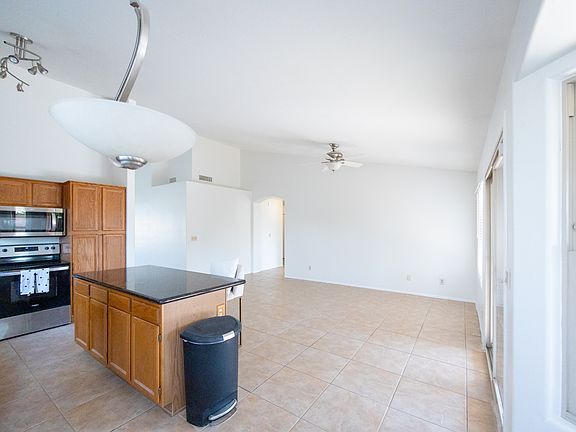 5th image of 18232 N 45th St