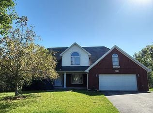 6930 Pheasant View Dr, Temperance, MI 48182