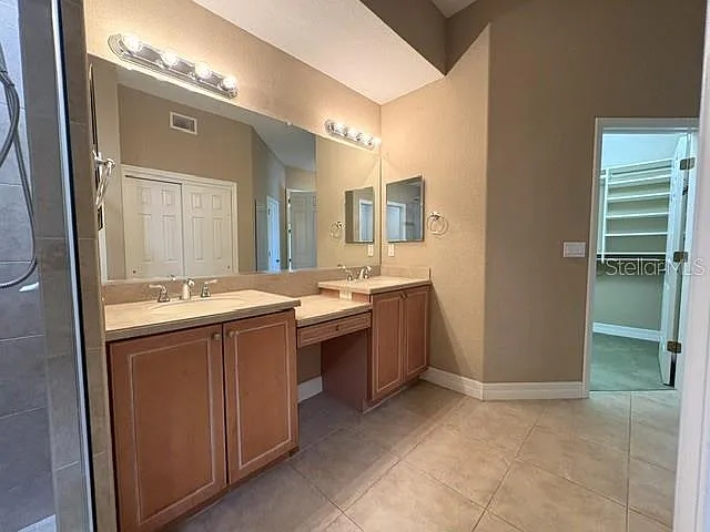1425 Emerald Dunes Dr #17 — Photo 45
