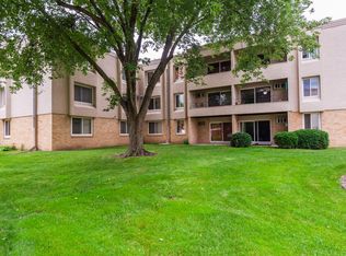 1911 Viking Dr NW APT 17, Rochester, MN 55901
