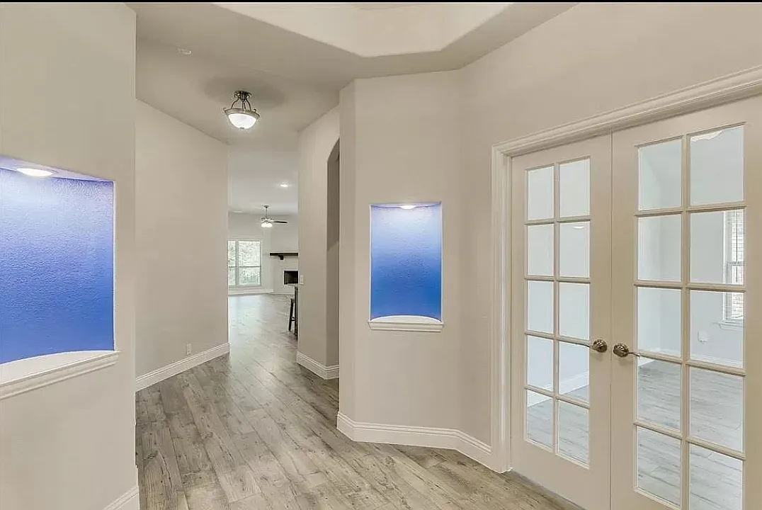 4 bed, 2756 sqft, $2,950 — Photo 2